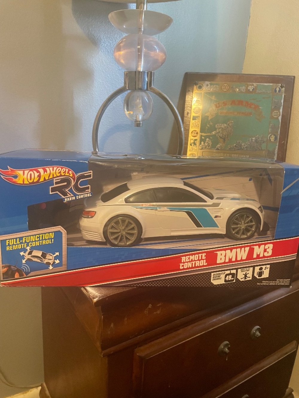 Hot wheels, RC vBMW electric car NEW